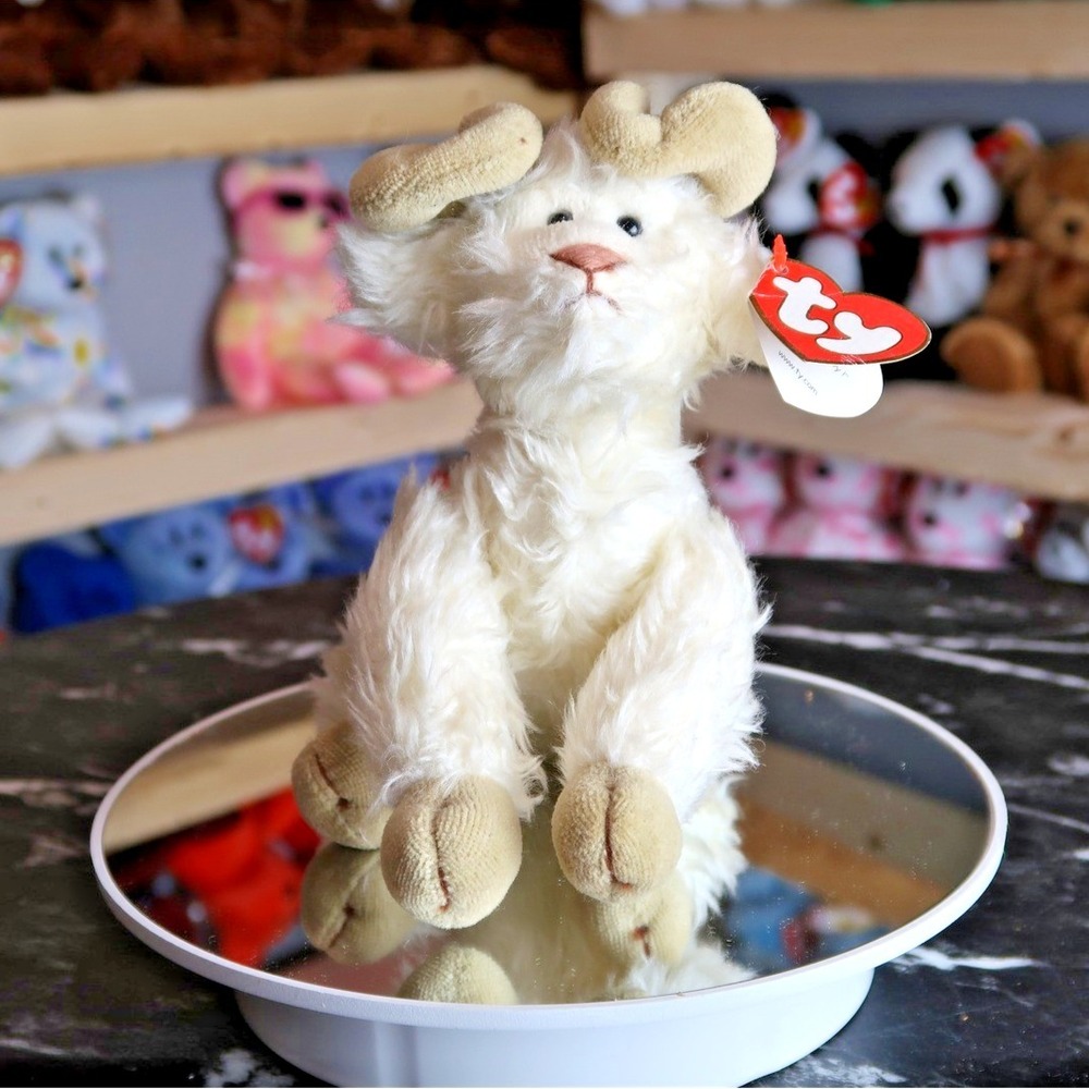 Ty Attic Treasures Ramsey the Ram‎ Cream Plush Stuffed Animal Vintage 1993 6092